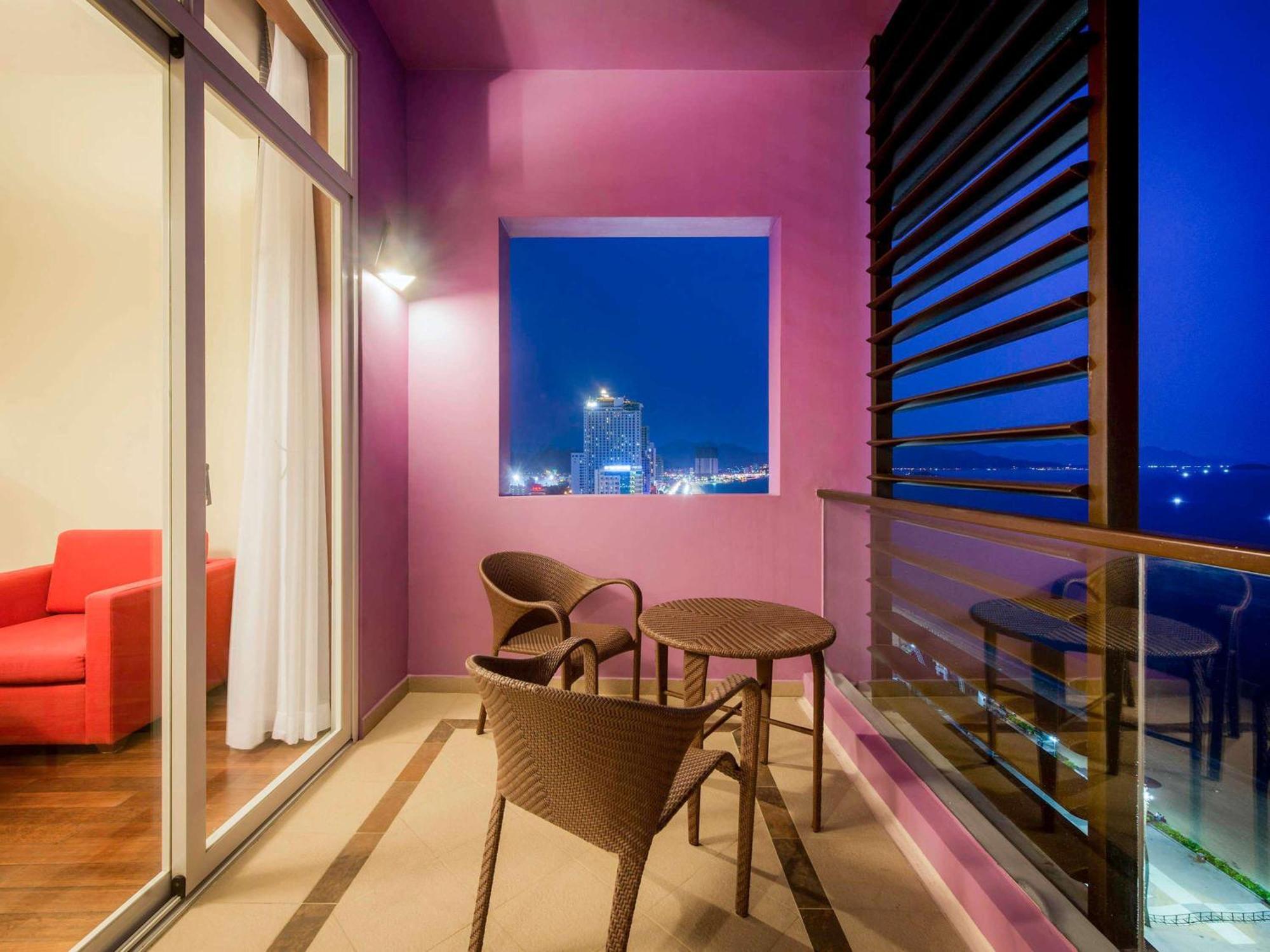 Hotel Novotel Nha Trang Buitenkant foto