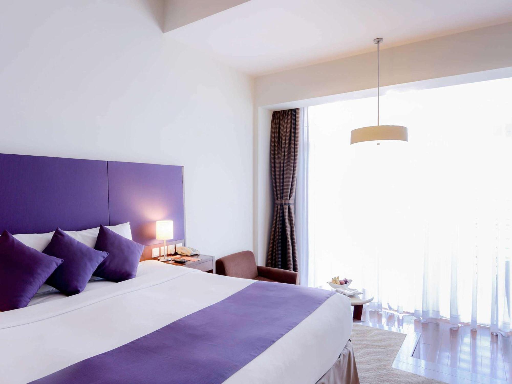 Hotel Novotel Nha Trang Buitenkant foto