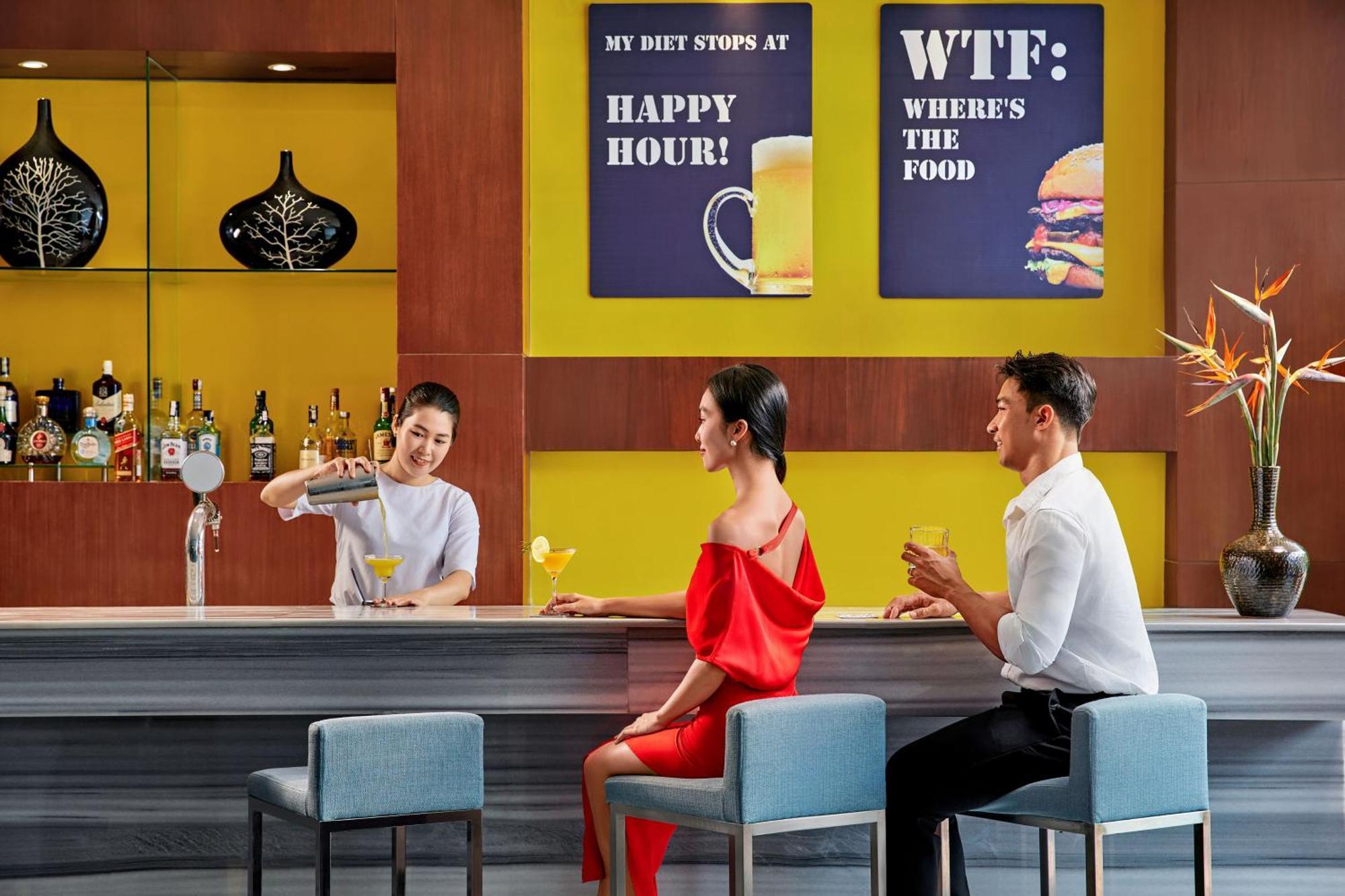 Hotel Novotel Nha Trang Buitenkant foto