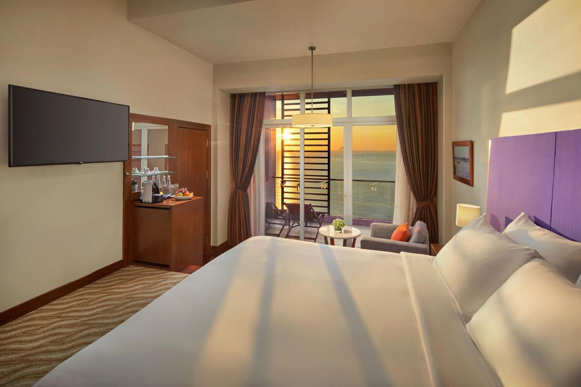 Hotel Novotel Nha Trang Buitenkant foto